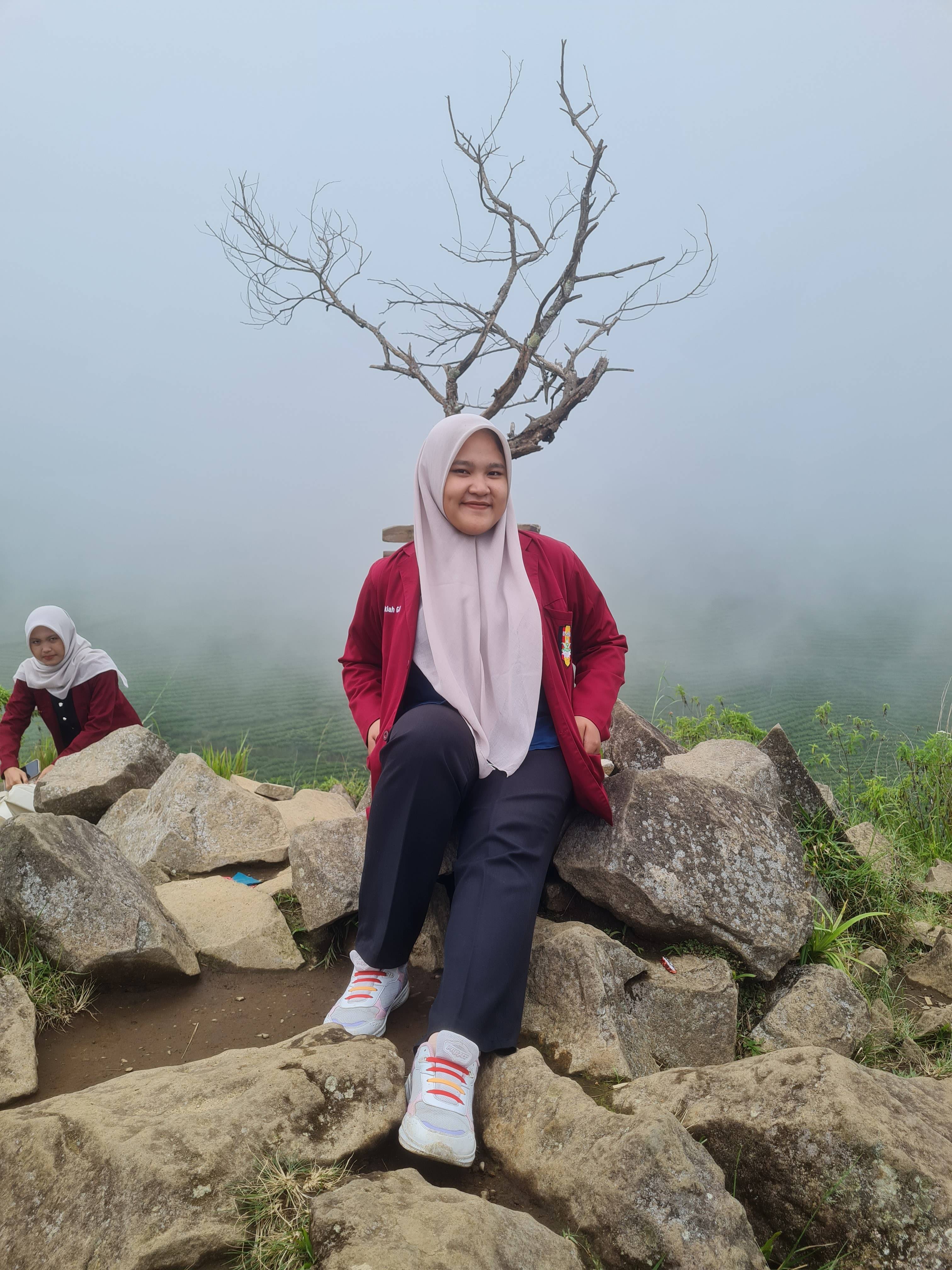 Nayla Dzakiah G.N